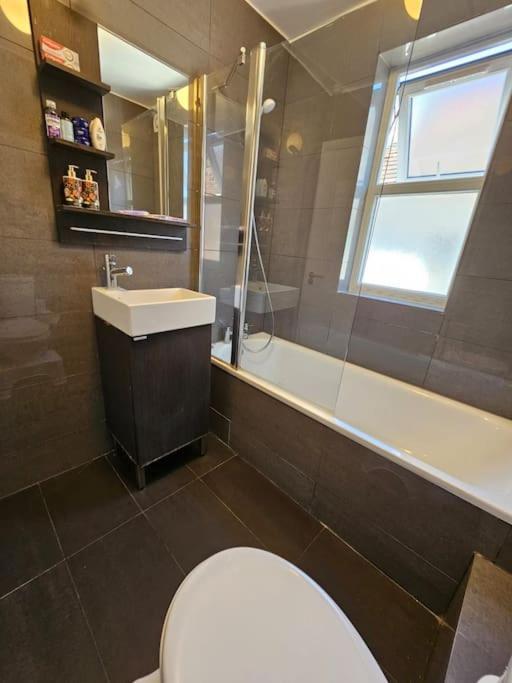 2 Bedroom Flat In Camden London Kültér fotó